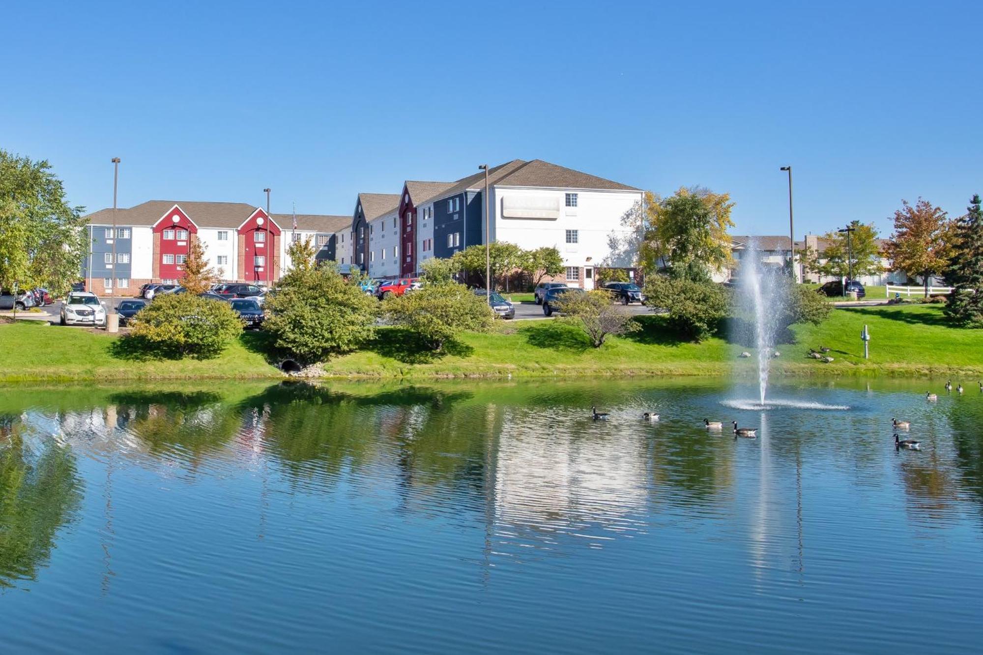 Candlewood Suites Kenosha By Ihg Pleasant Prairie Exteriör bild